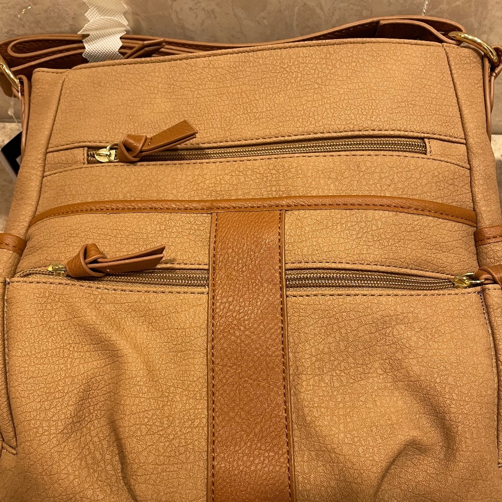 Bueno Vegan Leather Crossbody/Hobo Bag